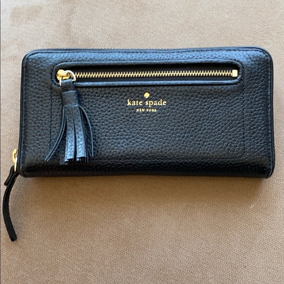 kate spade Handbags - Kate Spade Wallet